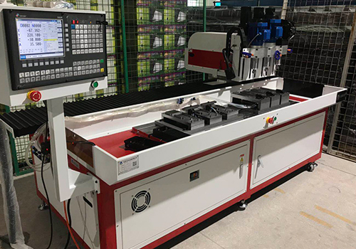 為什么企業(yè)都喜歡使用自動鉆孔機?